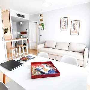 Torre Triana, Parking Free Gratis! Appartement